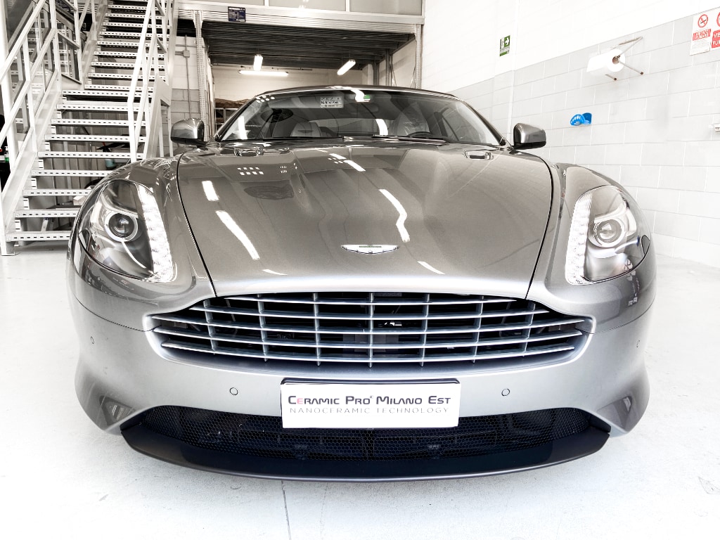Aston Martin Virage