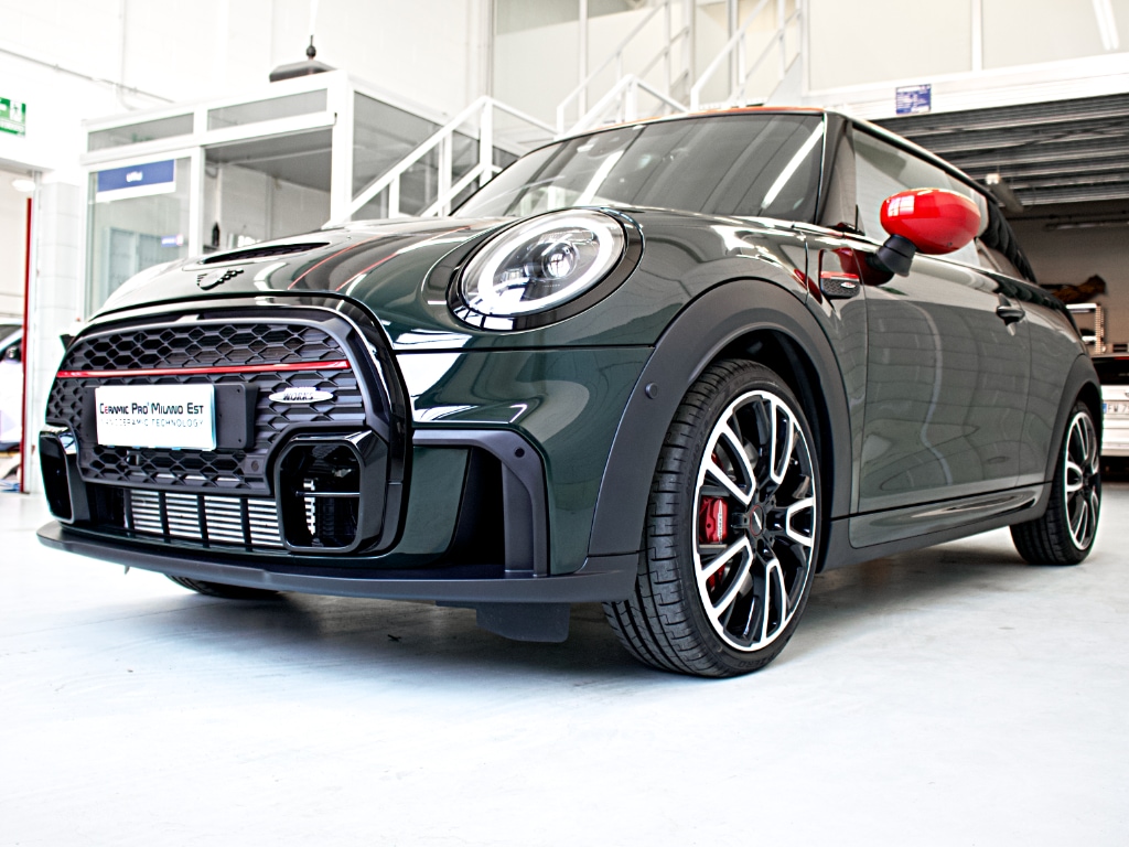 Mini JCW verde nanotecnologia
