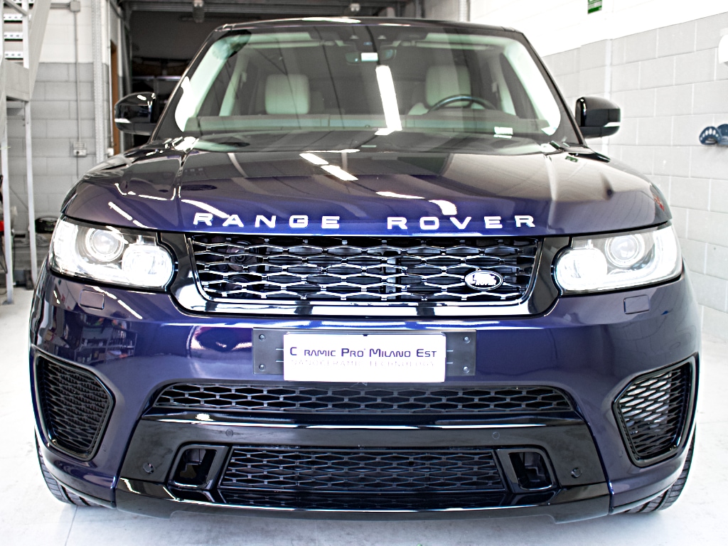 Range Rover Sport blu nanotecnologia