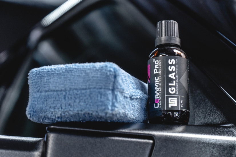 Trattamento vetri auto idrorepellente professionale